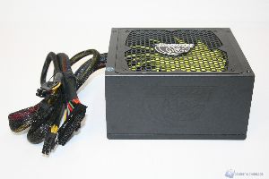 00020 AKASA_VENOMPOWER850W_WWW.XTREMEHARDWARE.COM